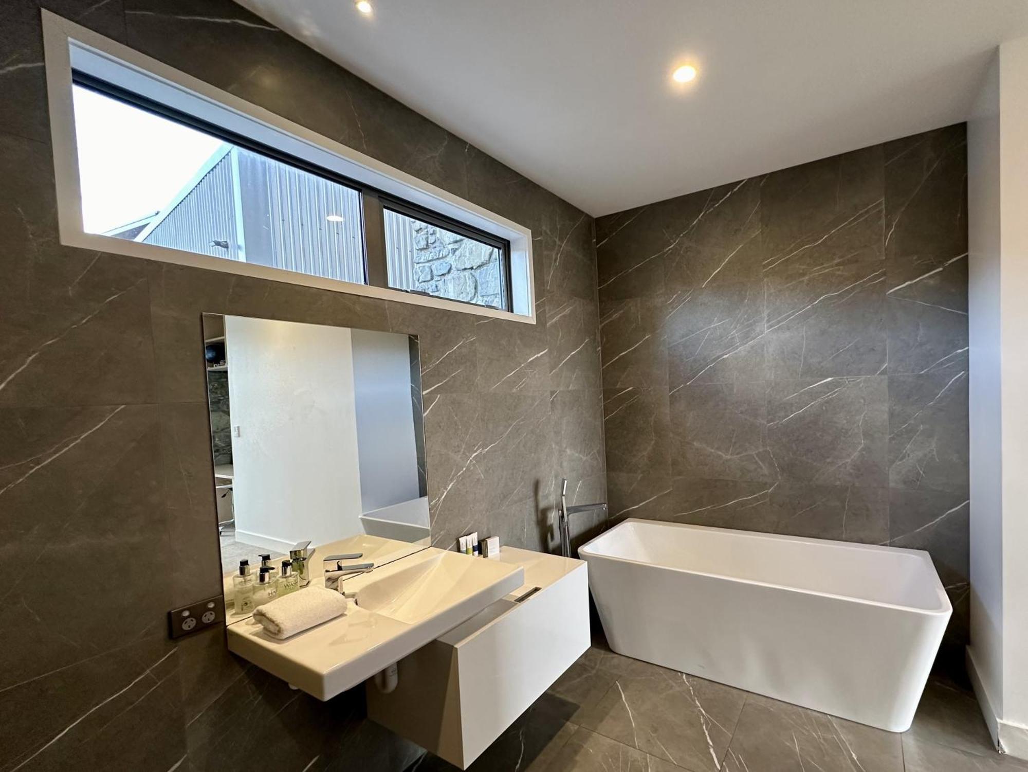 Luxury Lakeview Apartment - Lake Tekapo Bagian luar foto